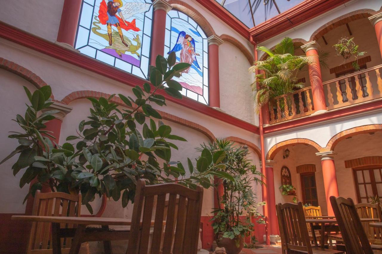 Hotel Monasterio Sucre Exterior photo
